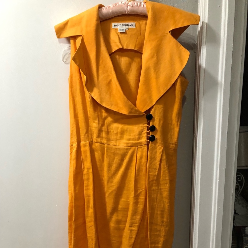 Lloyd Williams linen dress